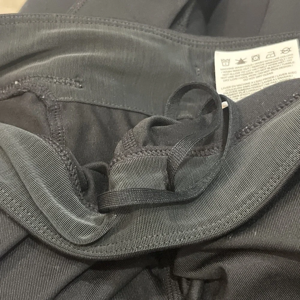 Nike Running Women's‎ Running Athletic Pants Black Zip Ankle Size XS 829130-010